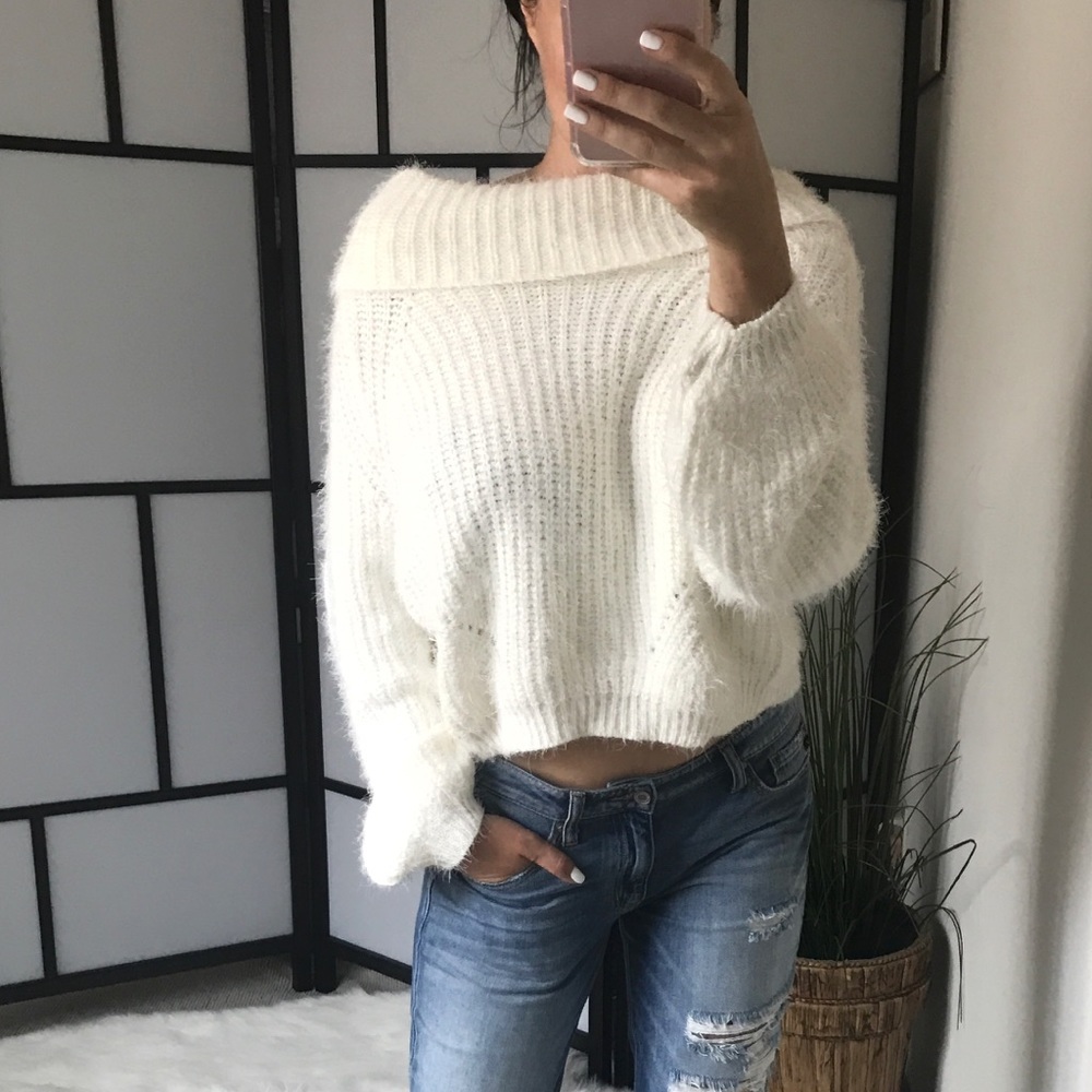 LAST 1️⃣ Pillow Talk Soft Off Shoulder Sweater - Picture 5 of 7